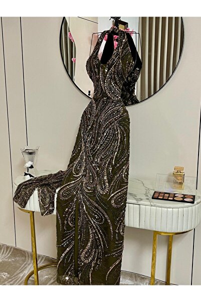 FAKHM AL SAWAR Fashion dress with attachable sleeves