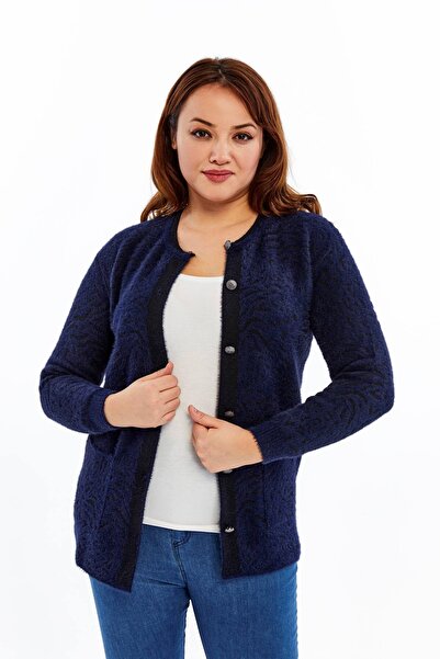Laden Knitwear Large Size Women's Winter Bearded Soft Mother Cardigan
