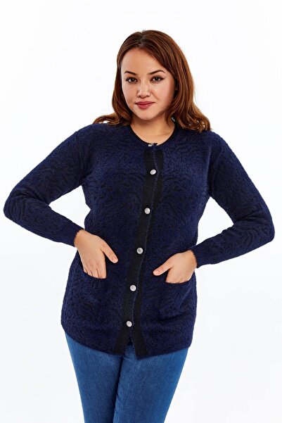 Laden Knitwear Large Size Women's Winter Bearded Soft Mother Cardigan