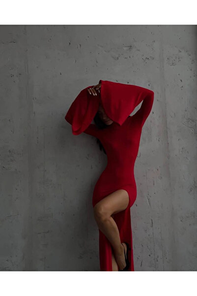 Buklemoda Rochie cu fantă cu decolteu în spate și detaliu cu mâneci