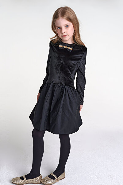 SheShe فستان تافتا مخملي أسود