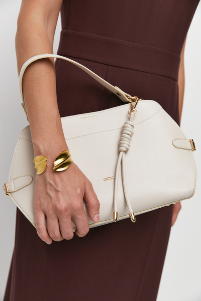 AKSWSUAR Tutma Saplı Omuz Çantası