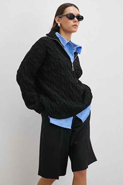 Never more Πουλόβερ με μισό φερμουάρ με πλεκτά μαλλιά μαύρο