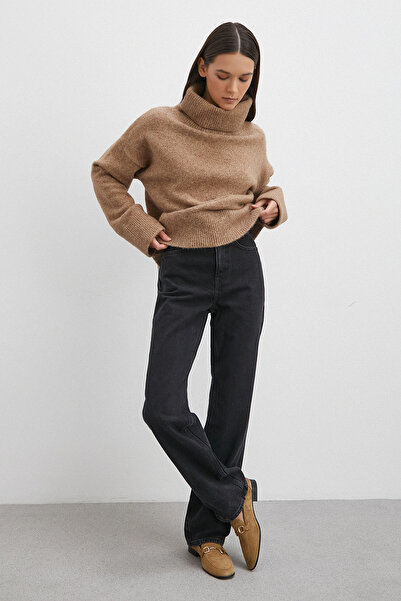 Never more High Waist Pipe Leg Jean Black