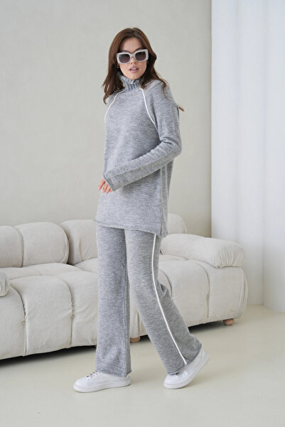 Park Karon Women's Turtleneck Sweater Pants Two-Piece Knitwear Set