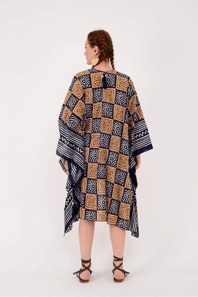 Park Moda An4012 Marine Geometric Pattern Poncho