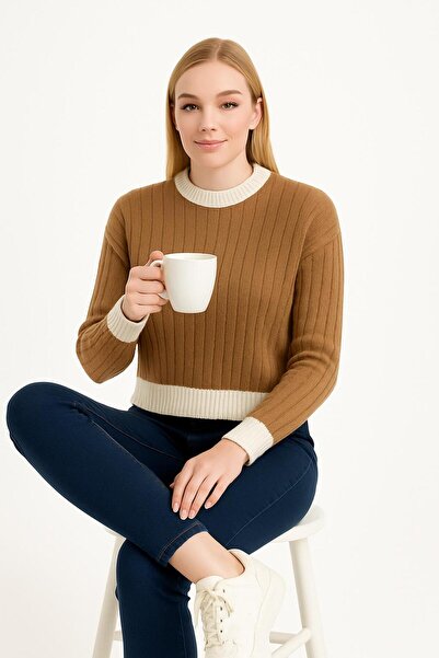 Sfg Life Moda Women's Crew Neck Ribbed and Striped Detail Crop Knitwear Short Sweater