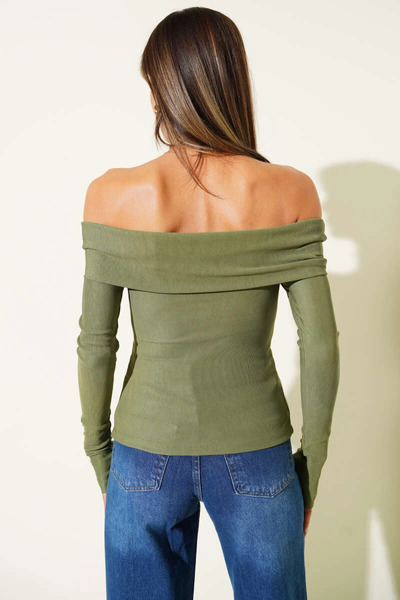 ZENGEZUR MALL Mtxdpn Madonna Collar Buttoned Blouse Green T4329 (215111) (Size: S)