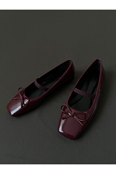 WilloWara Kadın Rugan Lastikli Babet Fame