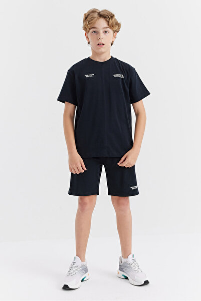 PAULMARK Boy's 2-Piece Set with Front Seam Detail