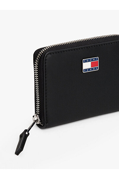 Tommy Hilfiger Dámská peněženka v černé barvě