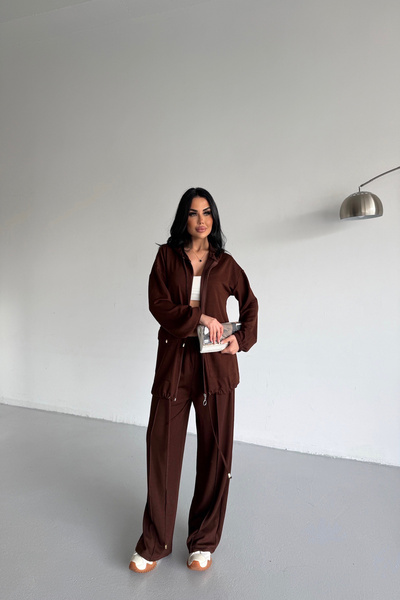 LİLA İSTANBUL Hooded Two-Piece Tracksuit Set Brown