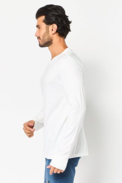 Allbirds Men Crew Neck Solid Long Sleeve T-Shirt, White