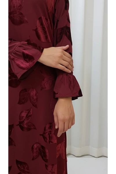 No branded فستان مخمل شتوي