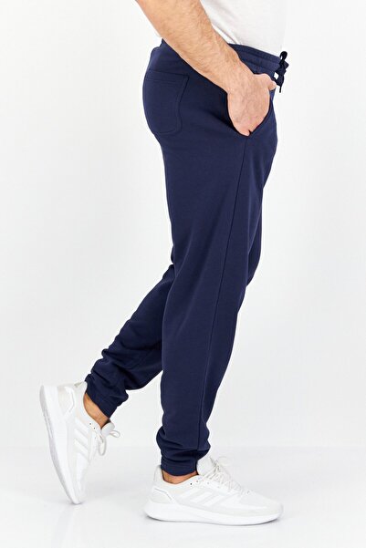 Lyle & Scott Men Regular Fit Brand Logo Sweatpants, Blue