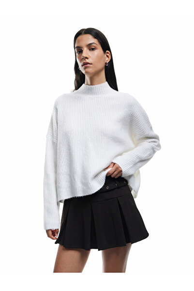 Koton Comfortable Fit Mock Neck Textured Knitwear Sweater
