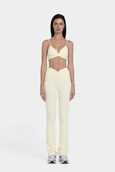 Louren حمالة صدر رياضية بحزام رفيع بقصة مثلثة - أصفر