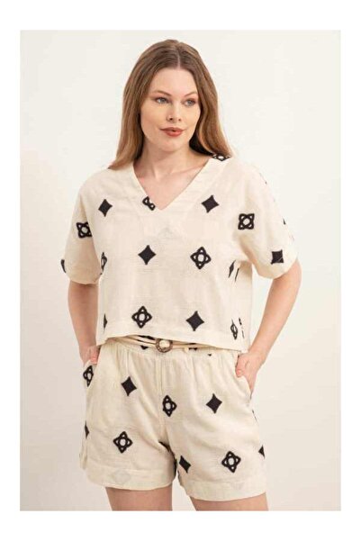 İpekçi Otantik شورت ميني مزين بحواف باللون الأسود