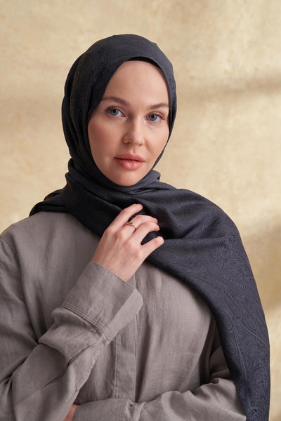 ARMANDA Jose Jakar Ethnic Pattern Shawl - Anthracite
