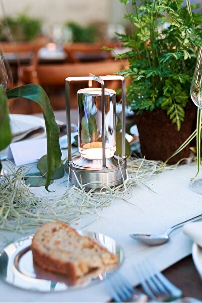 SHIFT DECO VEGAS Şarjlı Masa Lambası Gri Renk 3 Renk Işık Fonksiyonlu Dokunmatik