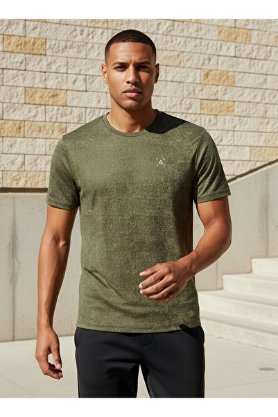 Adot Men Textured Performance T-shirt