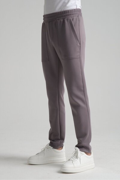 Shooter Sportswear Men's Straight Leg Lace-Up Waistband Jogger Sweatpants with Logo Detail