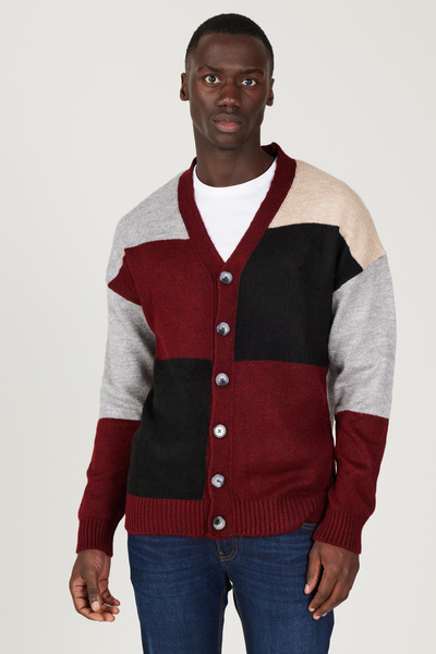 AC&Co / Altınyıldız Classics Burgundy-Gray Standard Fit Regular Cut V-Neck Fleece-Lined Soft Textured Knitwear Cardigan