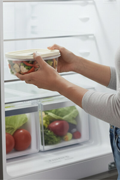 Orvila Cream 4-Piece Vacuum Sealed Storage Container with Lid Food Organizer Set 1L, 1.5L, 2L, 2.5L