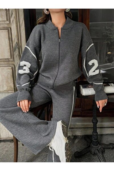 New Deux طقم رياضي نسائي أنيق من التريكو باللون الرمادي مع تفاصيل سحاب