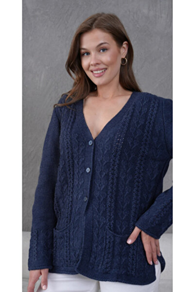 Elçelya Moda Women's Mother Plus Size Chain Flower Motif Buttoned Cardigan