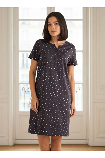 FAV قميص نوم بأكمام قصيرة مع طباعة نجوم من القطن