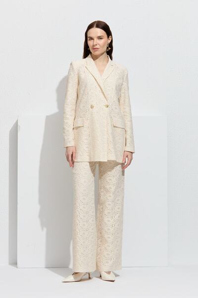 NPRIVE Lace Detailed Suit