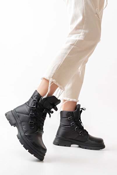 Zerenyus Black Lace-Up Waterproof Women's Premium Snow Boots