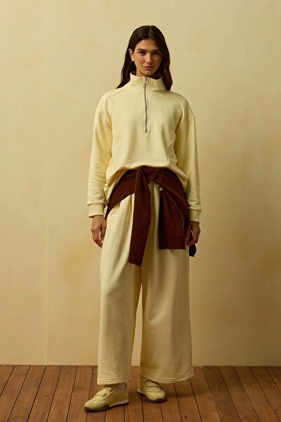 Ceylan Otantik Butter Yellow 3 Thread Half Zipper Tracksuit Set