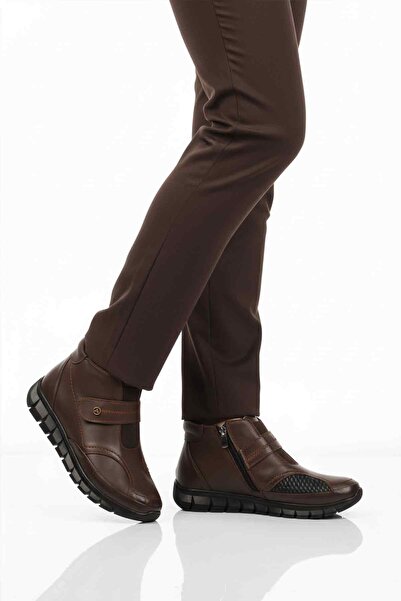 AYAKMOD Kahve Hakiki Deri İçi Polarlı Cırtlı Fermuarlı Kaymaz Kadın Bot 3609 Z