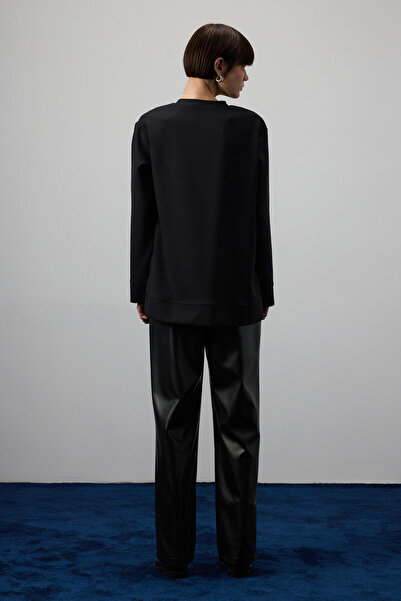 Touché Privé Oversized Feathered Tunic