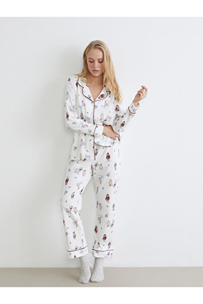 LC Waikiki Dream Ecru Shirt Collar New Year Themed Women's Pajama Set