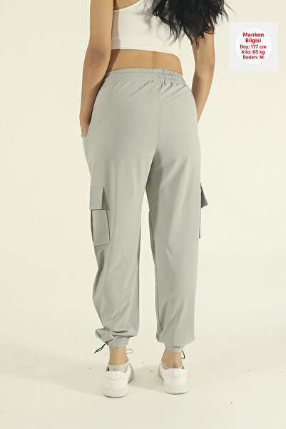 INFLUYENTE Women's Baggy Parachute Fabric Commando Pocketed Leg Clip Oversized Sweatpants