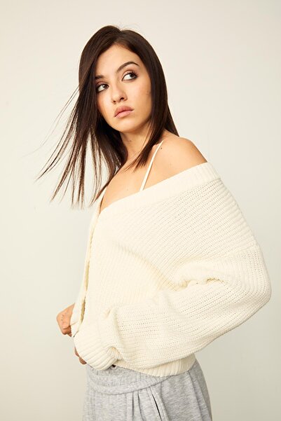 Stradivarius Button-up knit cardigan