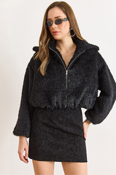 Olalook Women's Black Lined Zippered Pocket Faux Fur Coat Kbn-19000025
