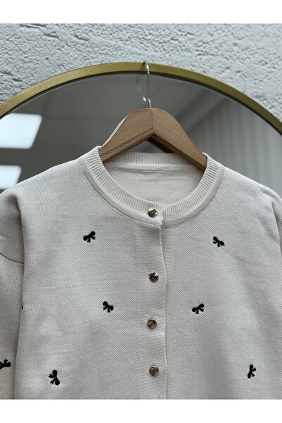 MİHRA STORE Karoria Bow Detail Metal Buttoned Knitted Cardigan-Sy3221 Ecru