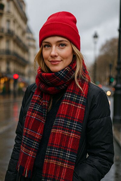 BALIENTE Red Plaid Patterned Boucle Women's Scarf and Beret Set of 2