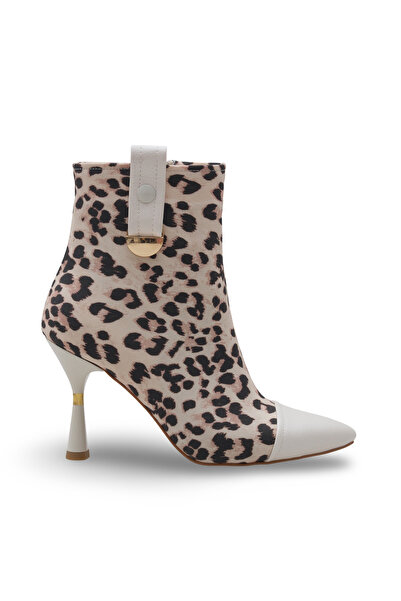 Women Lay-z Women's Leopard Print Pointed Toe Boots Offer a Modern, Stylish Look with a 9.5 cm Slim Heel and Gold Detailing.