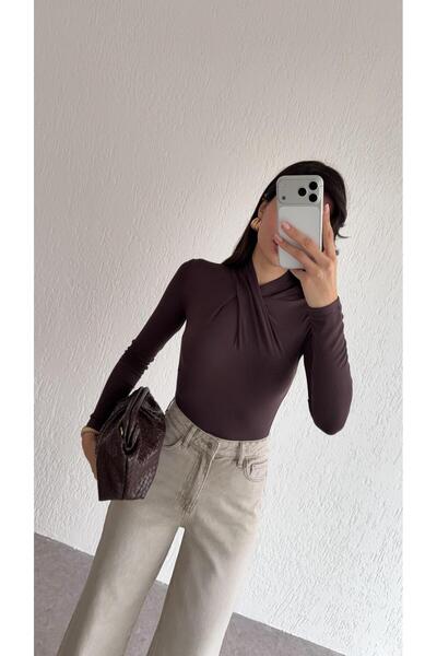 HAZELANNA Bitter Brown Blouse with Collar Detail