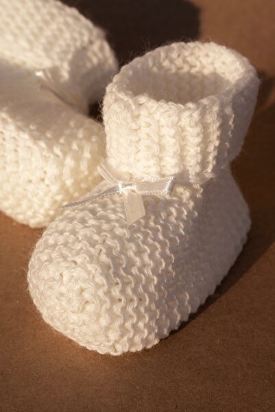 Bursa Trikomer Knitwear Foot Warmer Elegant Ribbon Knitted Baby Booties