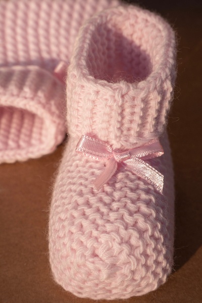 Bursa Trikomer Knitwear Foot Warmer Elegant Ribbon Knitted Baby Booties