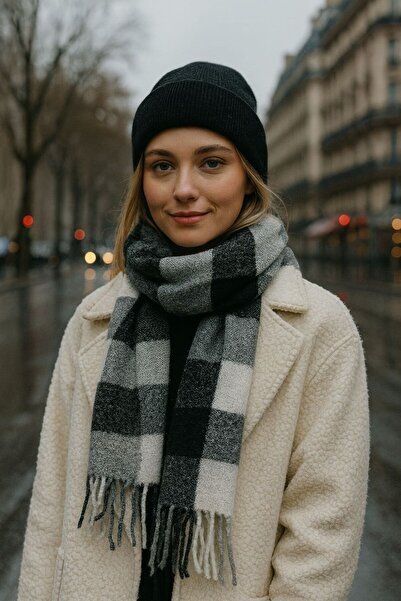 FELLMENS Black Plaid Patterned Boucle Women's Scarf and Beanie Set of 2