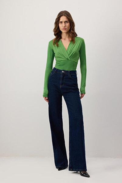 Touché Privé Double-Breasted Yaka Body