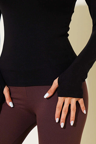 ZENGEZUR MALL Sptrns Basic Finger Insert Detail Blouse Black T4266 (203052) (Size: m)