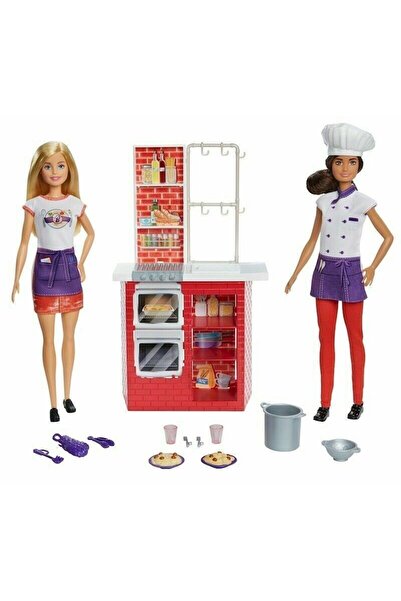 Barbie Set Careers bucatarie italieneasca cu doua papusi Chef, 3 ani+